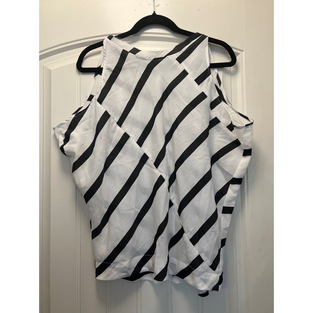 BCBGENERATION Women’s Sleeveless Crew‎ Neck Cotton Striped Top Sz XS White Black